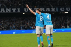 Šampionska reakcija Napolija posle debakla - Inter imao "reviju promašaja" i pao na "Maradoni"